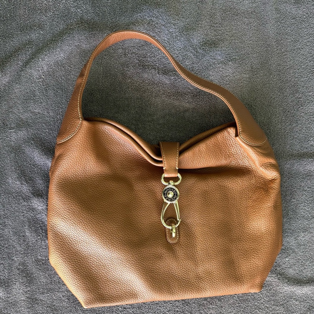 Dooney & Bourke Camel Tan Saddle Pebble Leather LOGO LOCK Hobo Shoulder Bag EUC! - Picture 4 of 11